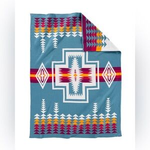Pendleton Harding Organic Cotton Throw Blanket Reversible Teal Cream